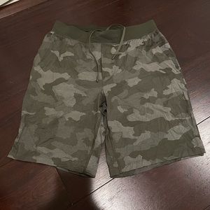 lululemon athletic shorts